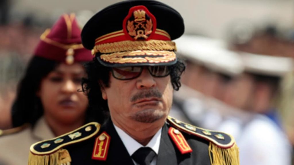 معمر القذافي... 9 سنوات مرّت عن مقتله إثر ثورة 17 فبراير...
